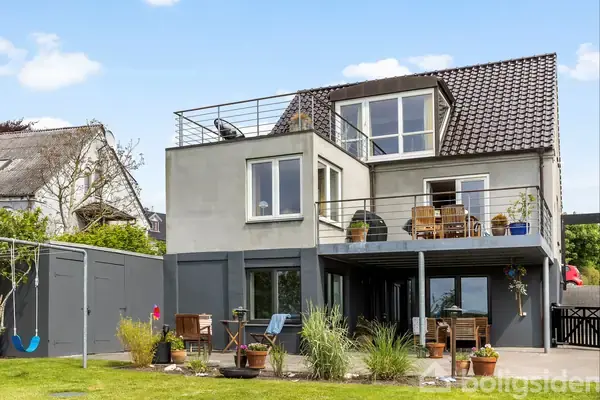 Villa på Molsvej 5, 8410 Rønde