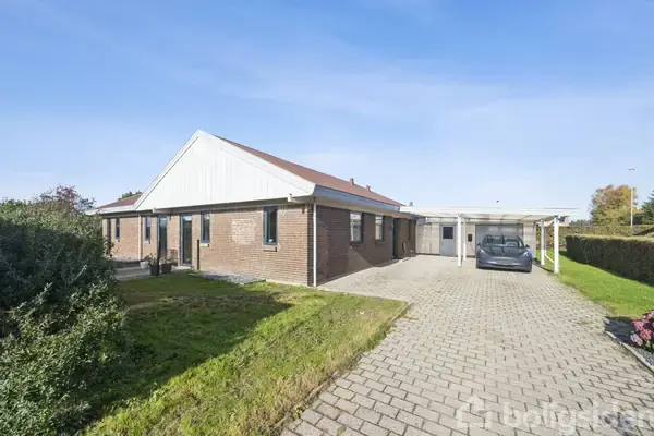 Villa på Stationsvej 6, 9362 Gandrup