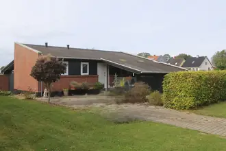 Villa på Branderslevvej 21, Branderslev, 4900 Nakskov