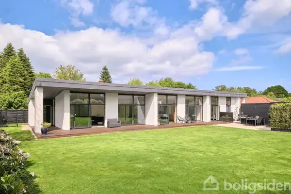 Villa på Elmehøjvej 21A, 8270 Højbjerg