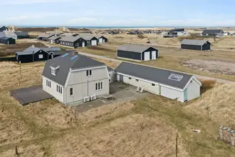 Villa på Helmevej 4, Agger, 7770 Vestervig