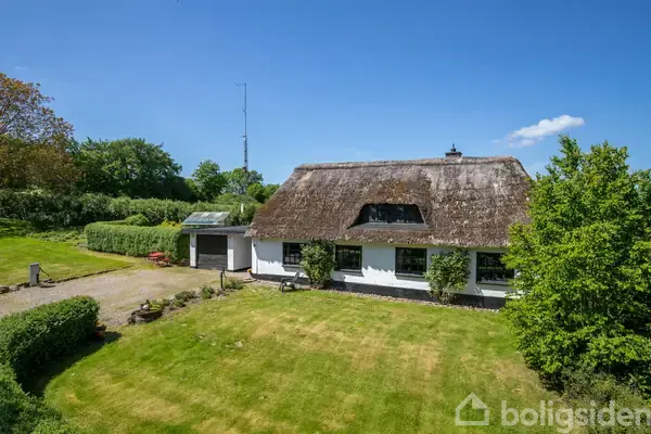 Charmerende hus mellem Dalby og Bjert