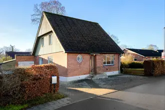 Villa på Søndergade 62, 6862 Tistrup