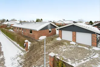 Villa på Tinggårdslunden 32, 4030 Tune