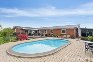 Villa på Syrenvej 18, 6000 Kolding