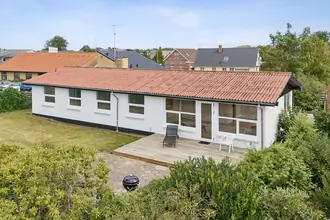 Villa på Vester Alle 6, Assentoft, 8960 Randers SØ