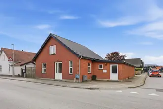 Villa på Jernbanegade 13, 6650 Brørup