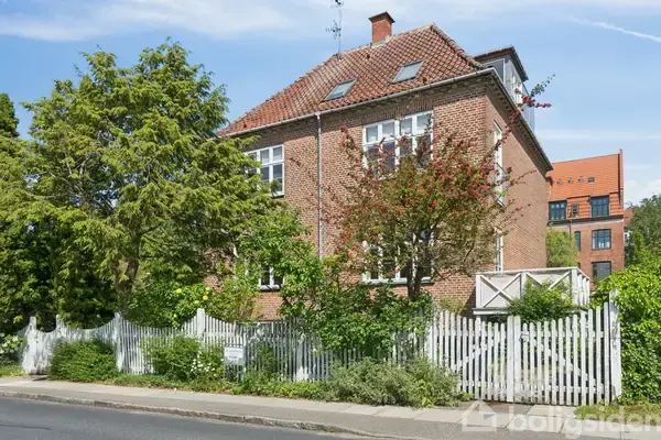 Villalejlighed på Tuxensvej 5, st., 2700 Brønshøj