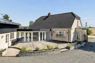 Villa på Skælskørvej 90, Haldagerlille, 4250 Fuglebjerg