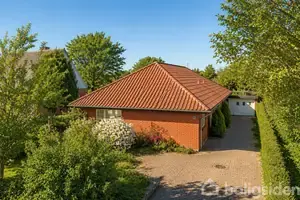 Villa på Tarp Byvej 84, 6715 Esbjerg N