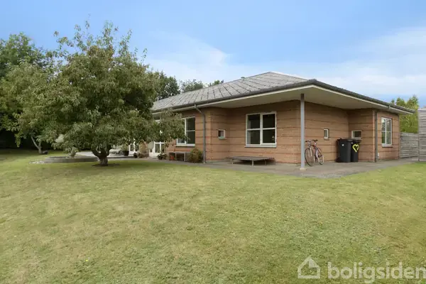 Villa på Kvædevej 2B, 9000 Aalborg