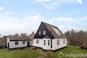 Villa på Østre Sømarksvej 6, 3720 Aakirkeby
