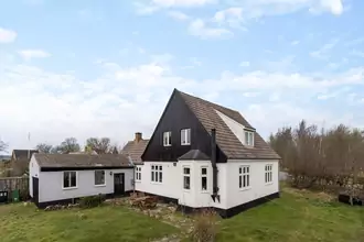 Villa på Østre Sømarksvej 6, Pedersker, 3720 Aakirkeby