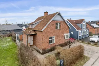 Villa på Odensevej 111, Hjallese, 5260 Odense S
