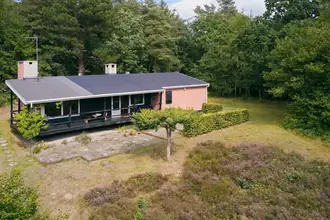 Fritidshus på Bakkestien 5, Lyngsbæk, 8400 Ebeltoft