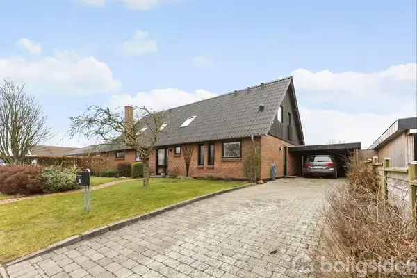 Villa på Uglevej 13, 7620 Lemvig