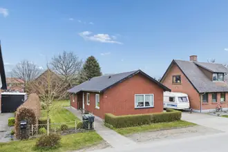 Villa på Rævestræde 3, Nordenskov, 6800 Varde