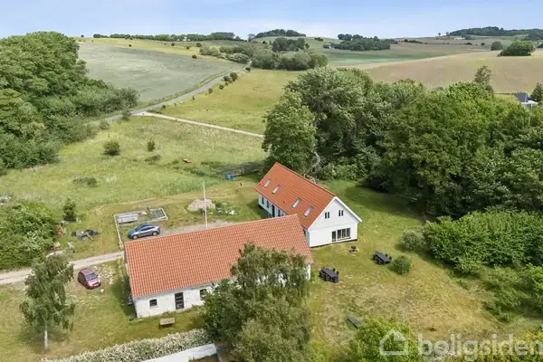 Villa på Veddingevej 27, 4540 Fårevejle