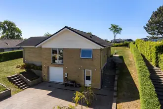 Villa på Kronborgvej 15, 8930 Randers NØ