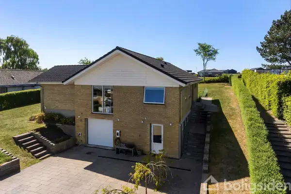 Villa på Kronborgvej 15, 8930 Randers NØ