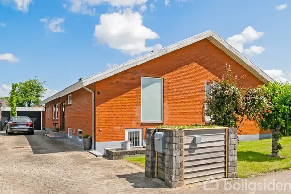 Villa på Fyrrevænget 9, 4800 Nykøbing F