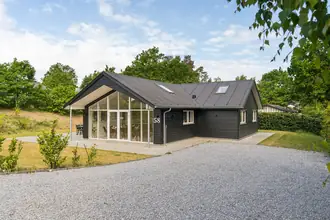 Fritidshus på Fyrreklinten 58, Dejret, 8420 Knebel