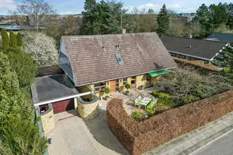 Villa på Selmersvej 36, 8260 Viby J