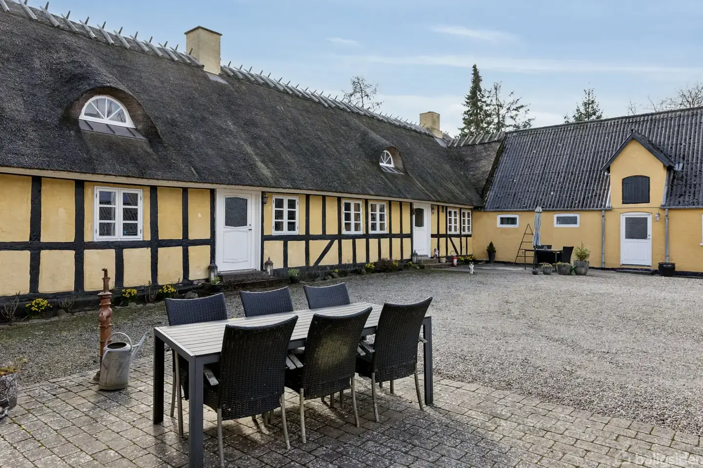 Smuk 4-længet landidyl inden for byskiltet - Visning 4