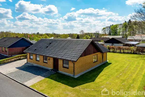 Villa på Sandfeldparken 37, 6933 Kibæk