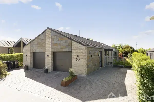 Villa på Vestergårds Alle 8B, 8362 Hørning
