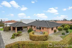 Villa på Korsholm 93, 9370 Hals