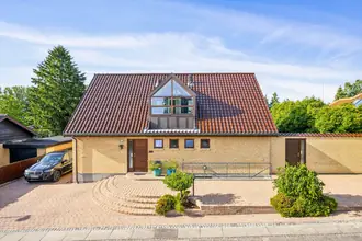 Villa på Bukkarvej 12, 4600 Køge