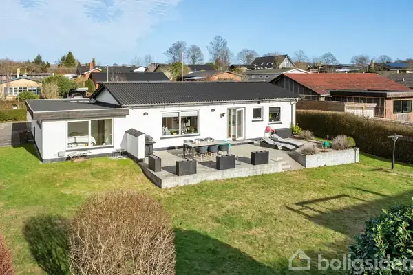 Villa på Østergårdsvej 2, 7080 Børkop