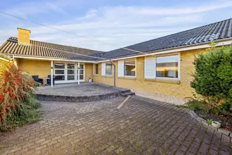 Villa på Kærvænget 4, Dommerby, 7800 Skive