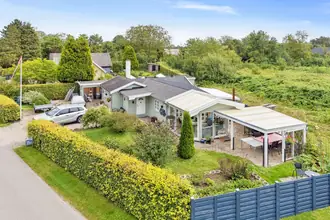 Villa på Ringvej 17, Ring, 4750 Lundby
