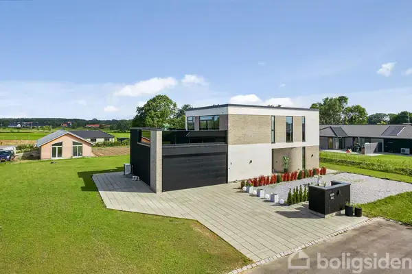 Villa på Frihedslunden 5, 7300 Jelling