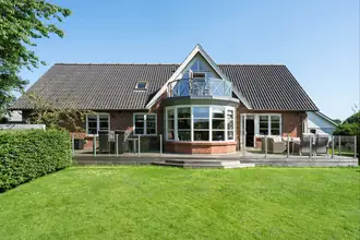 Landejendom på Hovvej 4, Hjedding, 6870 Ølgod