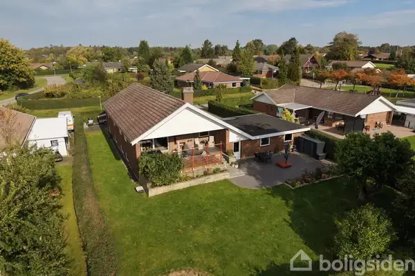 Villa på Degneløkken 57, 5540 Ullerslev