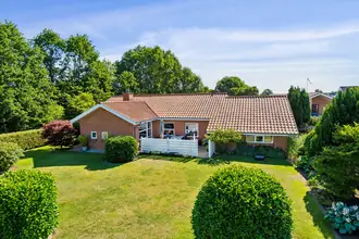Villa på Kejsdalen 40, Klakring, 7130 Juelsminde