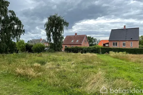 Helårsgrund på Ilbjergvej 13, 8420 Knebel
