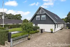 Villa på Luthersvej 6, 9440 Aabybro