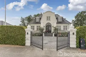 Villa på Ediths Allé 8, 5250 Odense SV