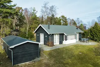 Fritidshus på Ribisvej 7, 4873 Væggerløse