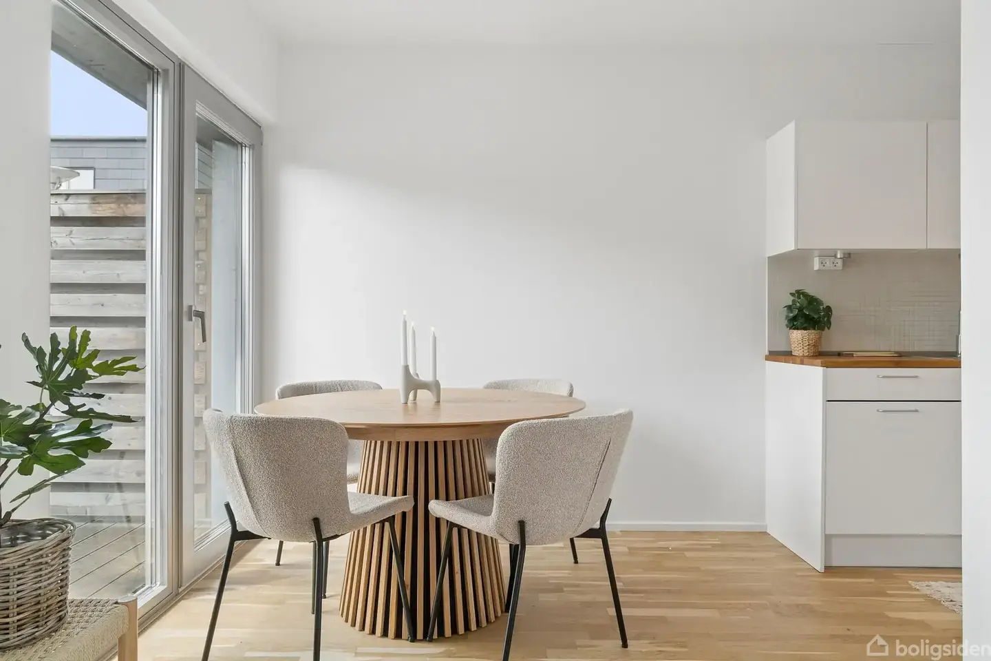Lys og veldisponeret lejlighed med skøn privat tagterrasse - Visning 3