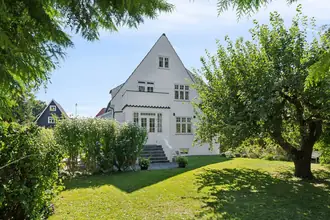 Villa på Dronning Olgas Vej 9, 5000 Odense C