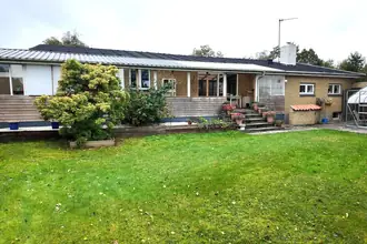Villa på Knæverhedevej 41, 9300 Sæby