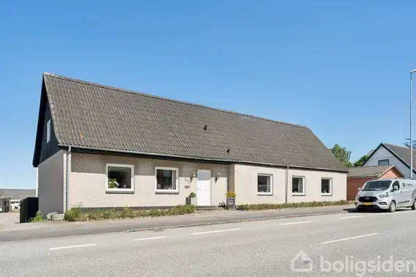 Villa på Hobrovej 390, 8920 Randers NV