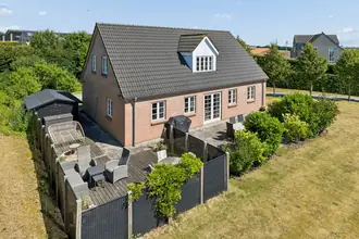 Villa på Lavritsdalsvej 5, Søften, 8382 Hinnerup