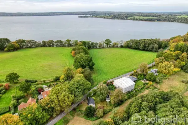 Villa på Esrum Søvej 24, 3080 Tikøb