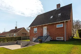 Villa på Friheds Alle 22, 6400 Sønderborg